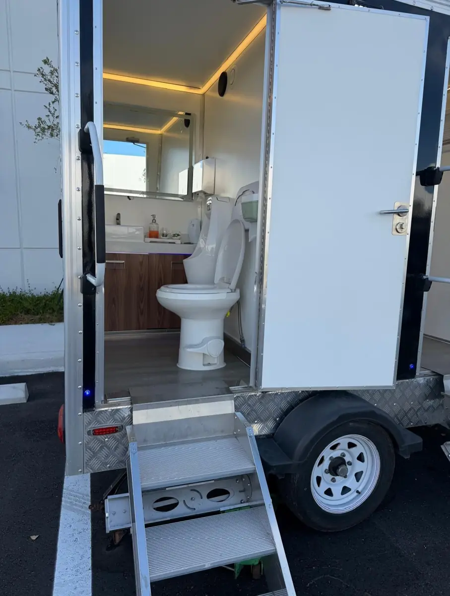 Porta potty rental equipment for Frisco